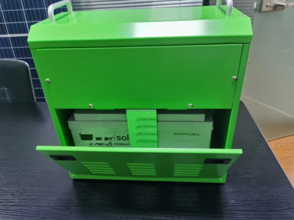 Off grid hybrid Inverter 700w 12v - Image 5